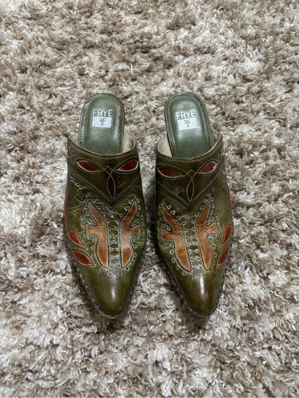 Y2K Frye Western Heeled
Mules Women's Size 7 1/2 Green
Genuine Leather Western